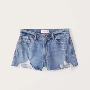 Curve Love Mid Rise Mom Shorts